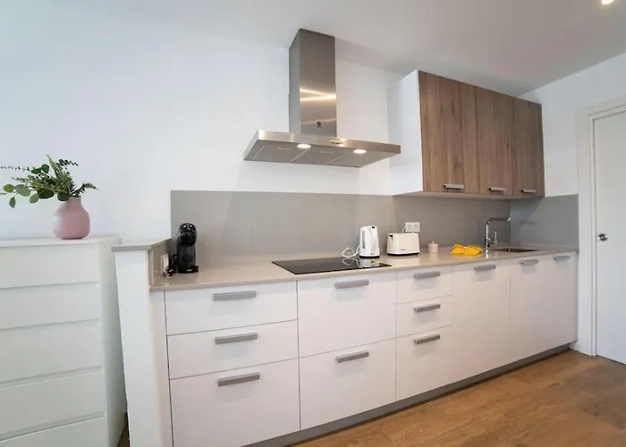 Luxe Verwarmd Zwembad Uitzicht Op De Bergen Rustige Woonwijk * Playa Blanca (Lanzarote)